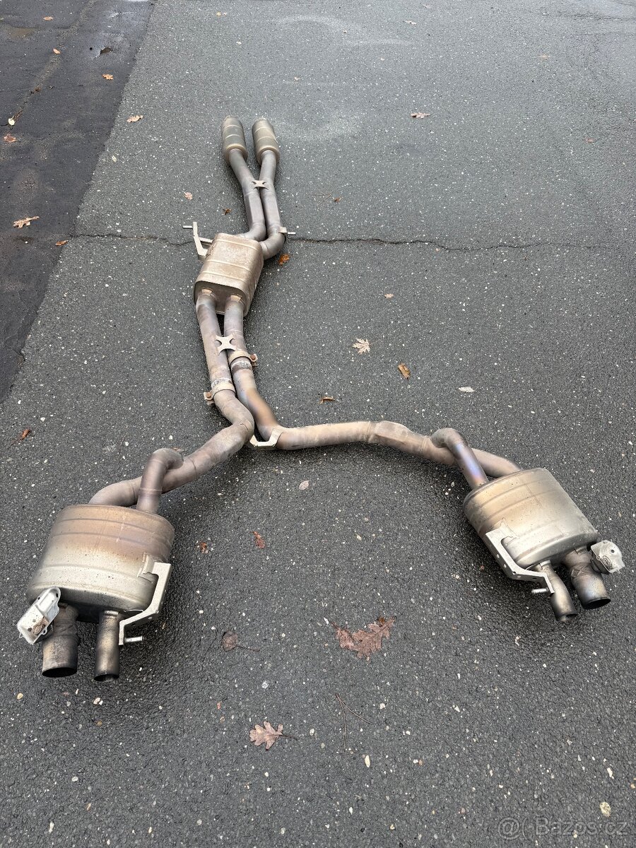 Akrapovič Audi rs6 c7.5 performance