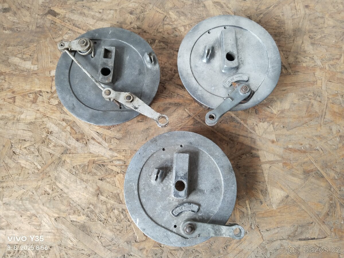 Jawa panelka 250 a 350, 634, ČZ - jedno i dvouklíč