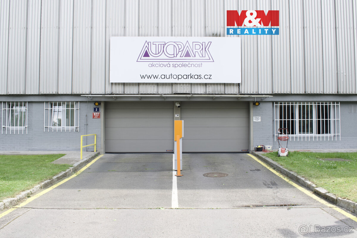 Prodej garážového stání, 10 m², Praha, ul. Milevská