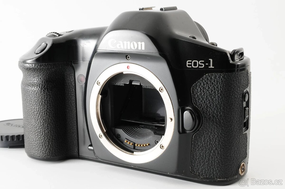 Canon EOS 1