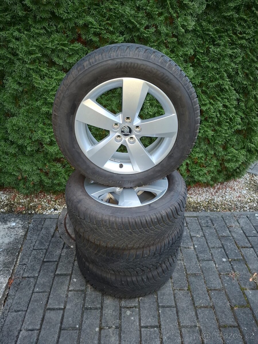 Prodám Al.kola Škoda Scala zimní 195/60 R16 BRIDGESTONE