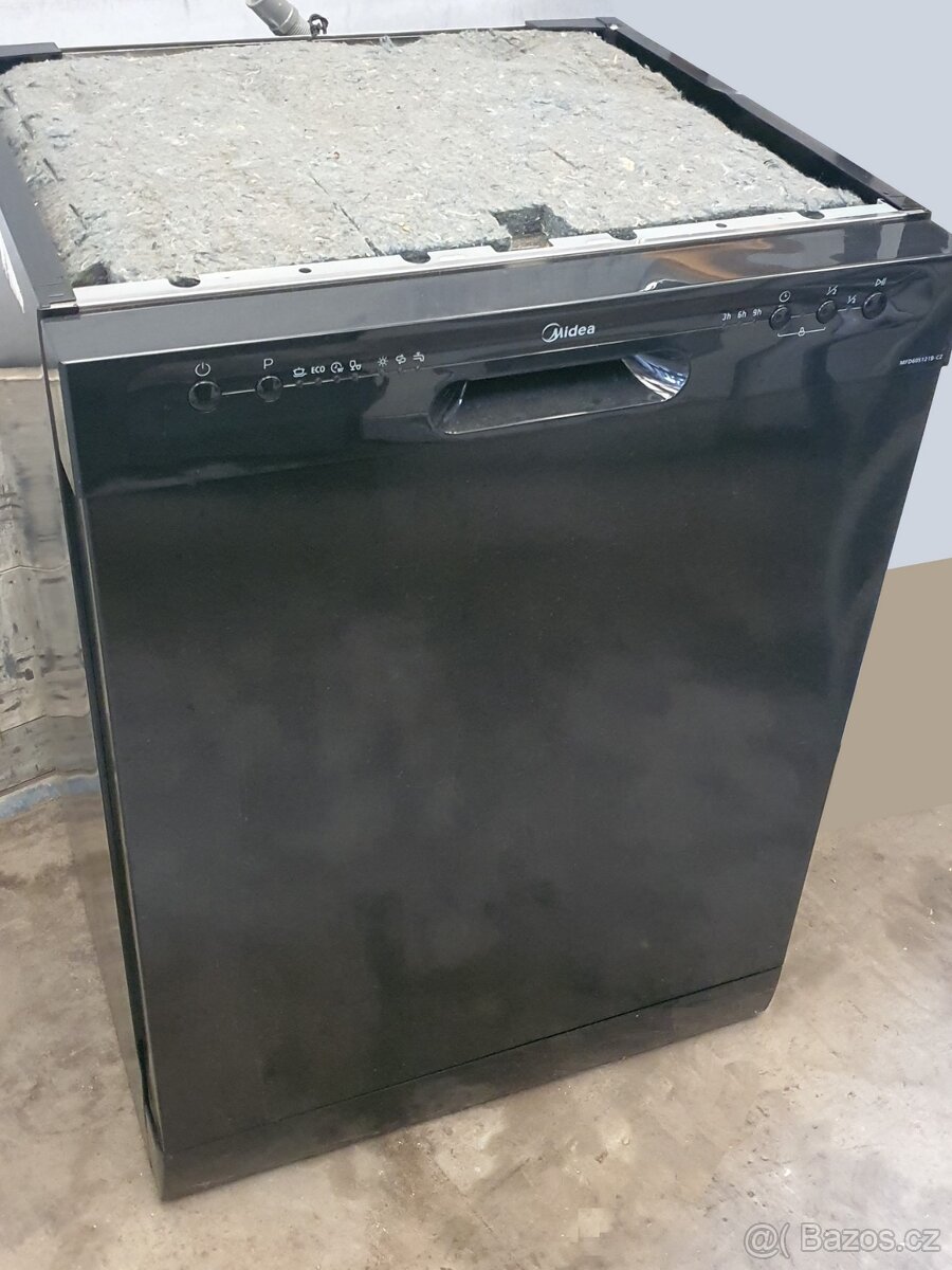 60cm moderní A+ myčka pod pracovní desku 12 sad