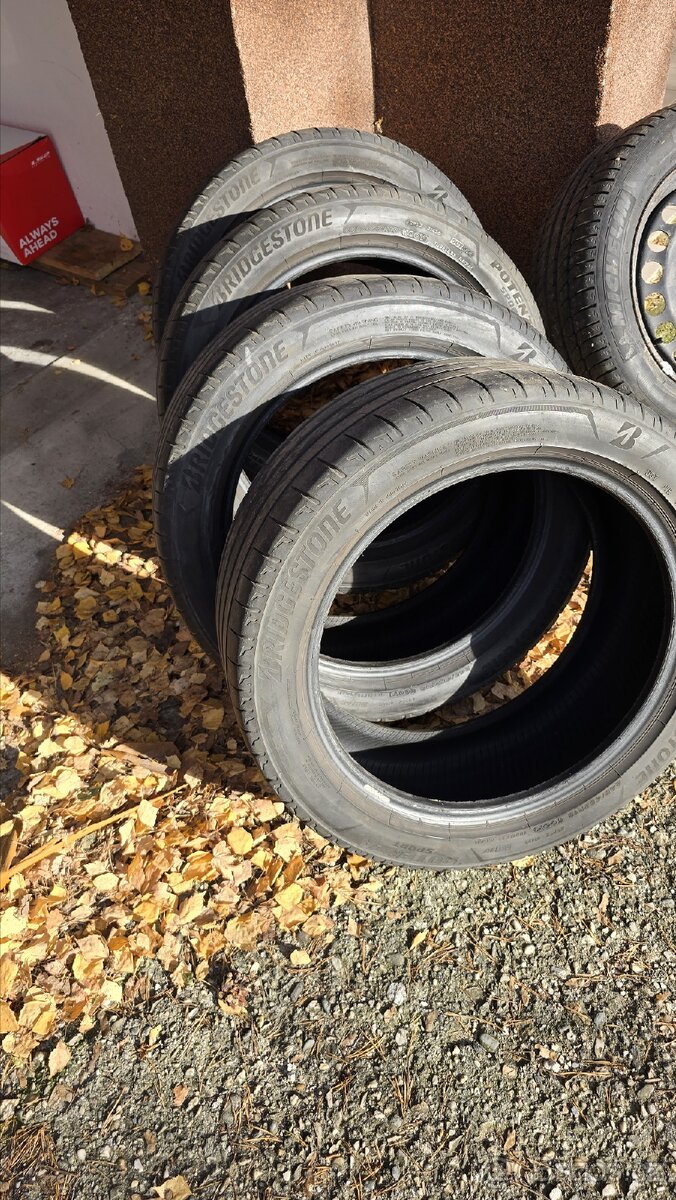 245/45 r18 cena za sadu.