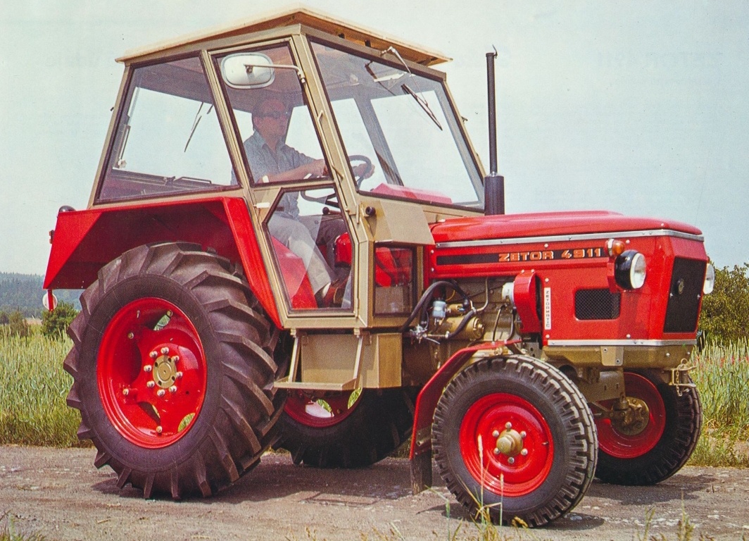 Koupím Zetor 4911