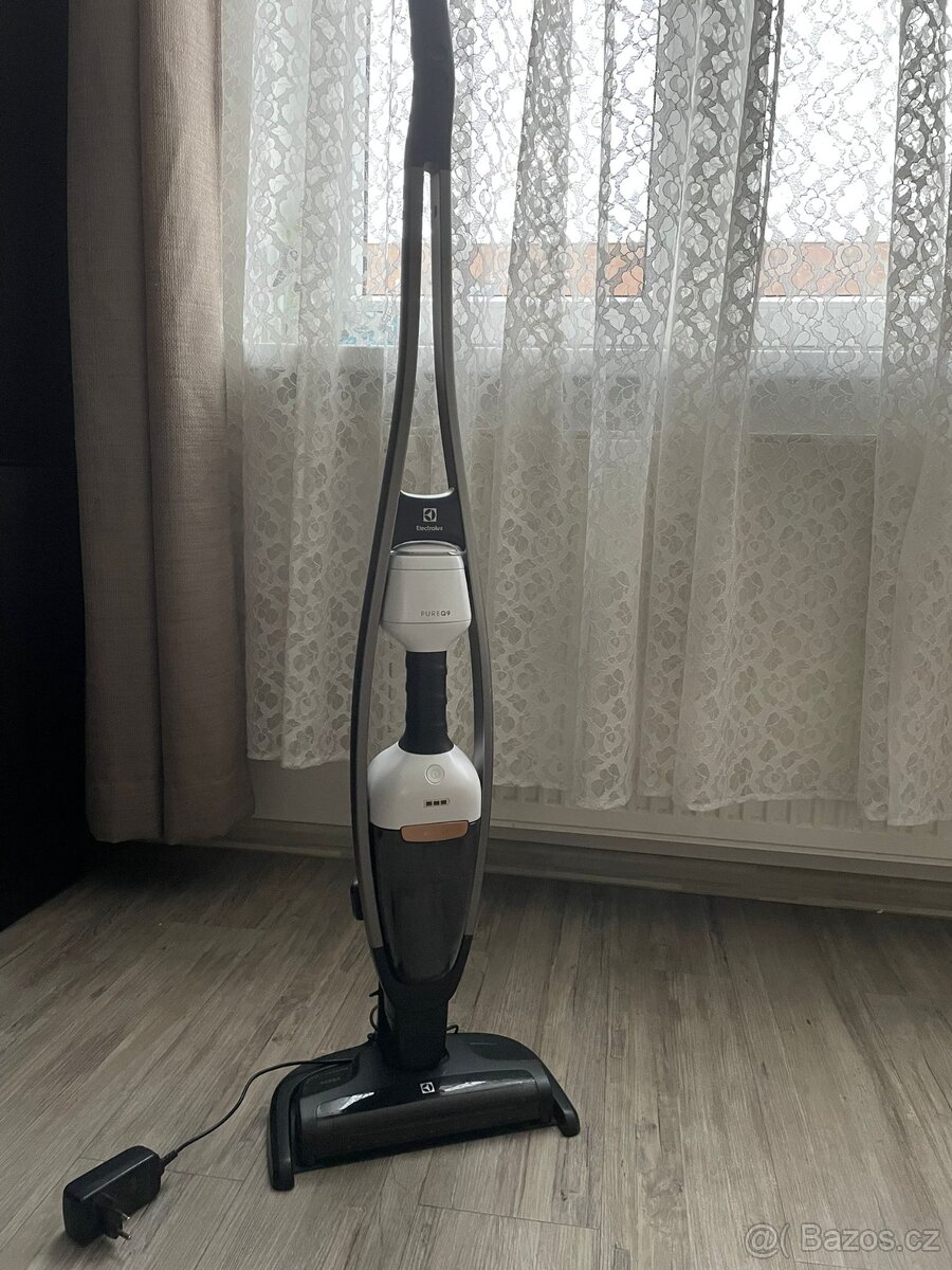 Vysavač Electrolux PQ92-ALGS