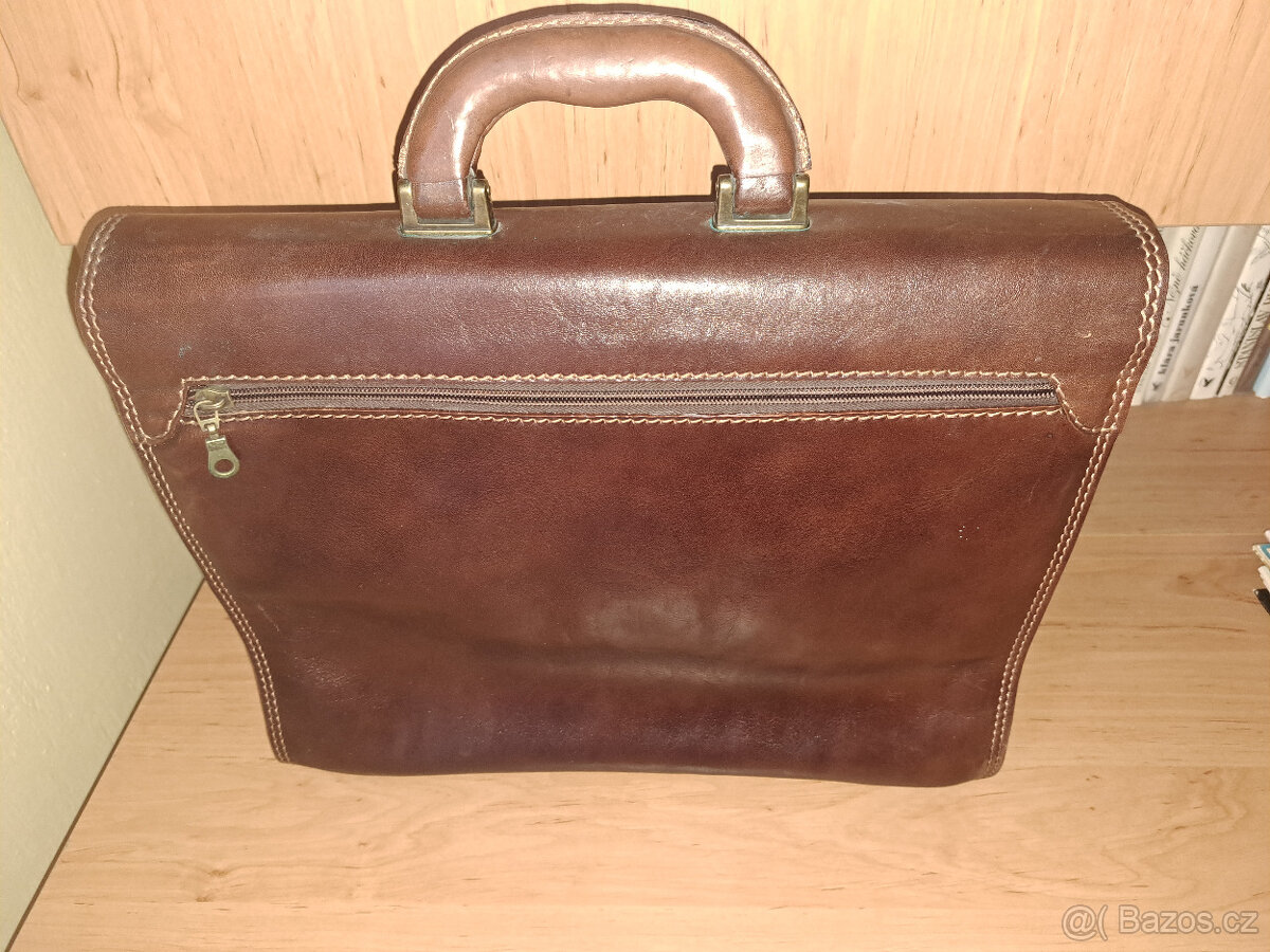 Pánská luxusní kožená aktovka