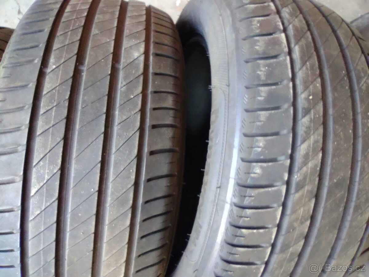 215/55 R16 2-4ks rv2021