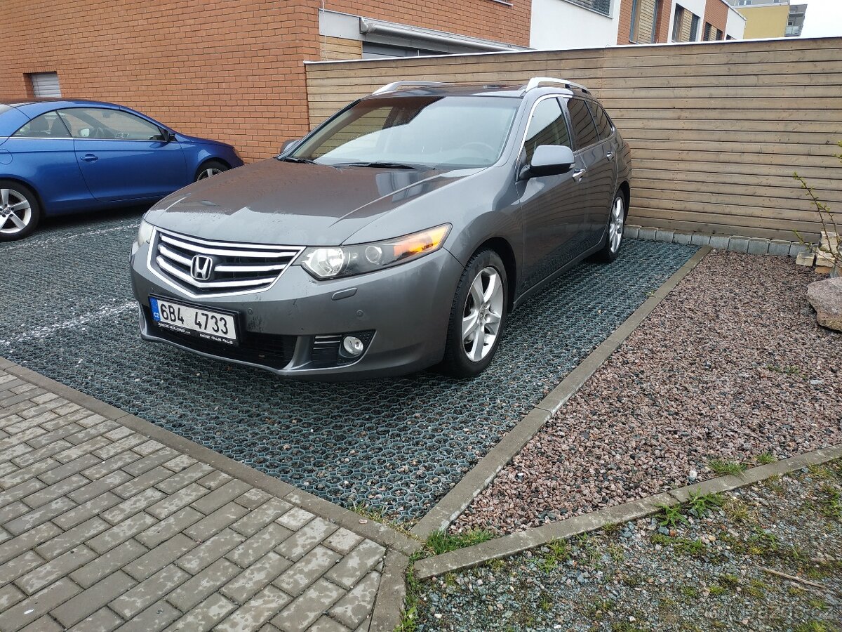 Accord 2.4i 147kw MANUÁL Tourer