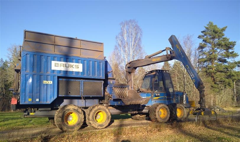 Štěpkovač BRUKS 806.2 STC + Rottne F15D