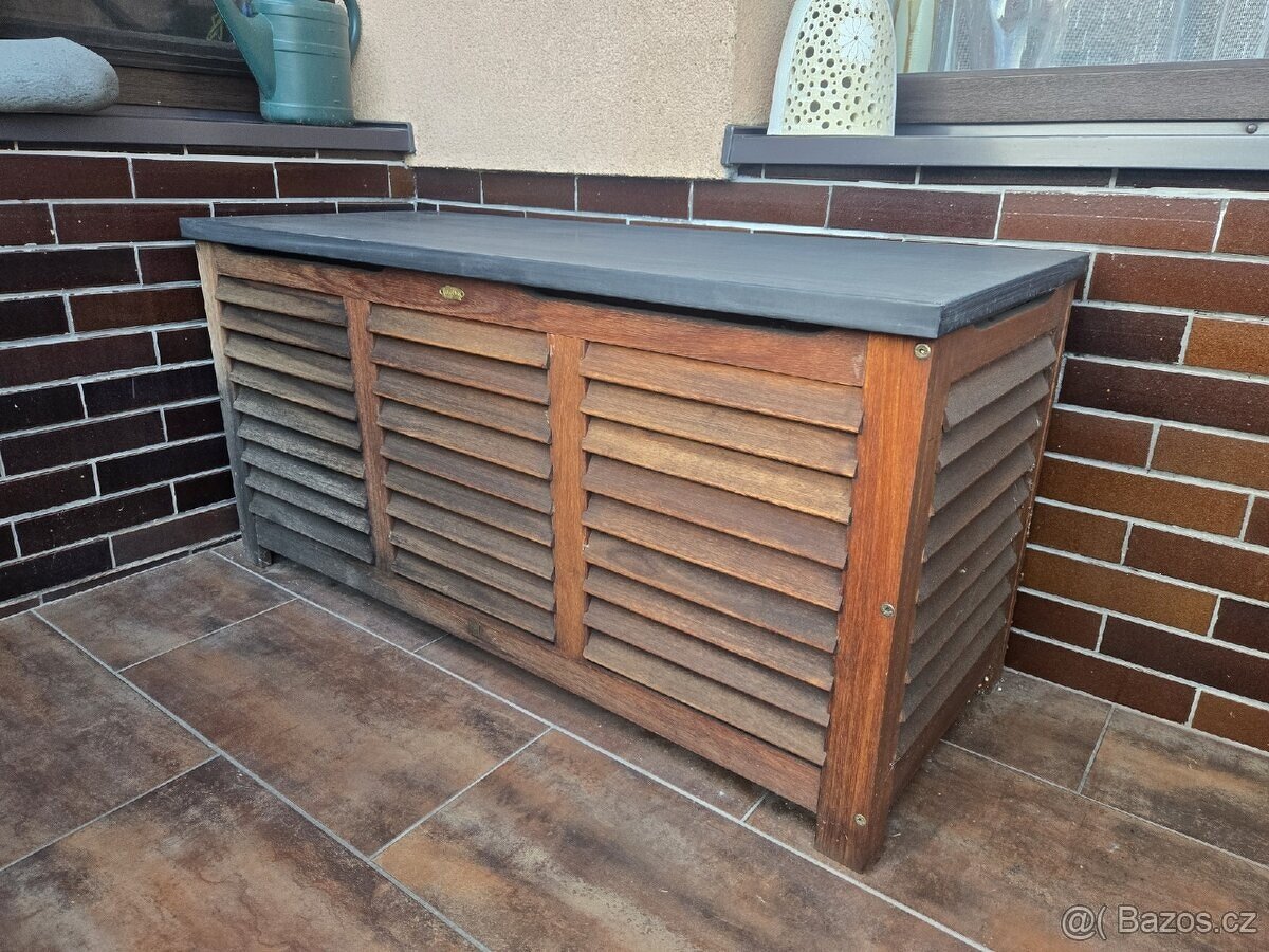Dřevěný zahradní úložný box