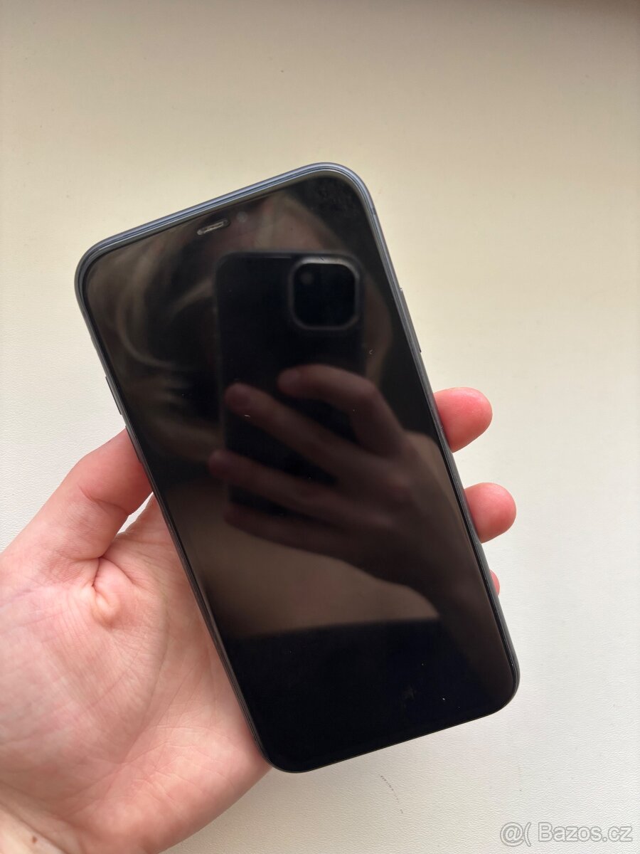 Prodám apple iphone 11