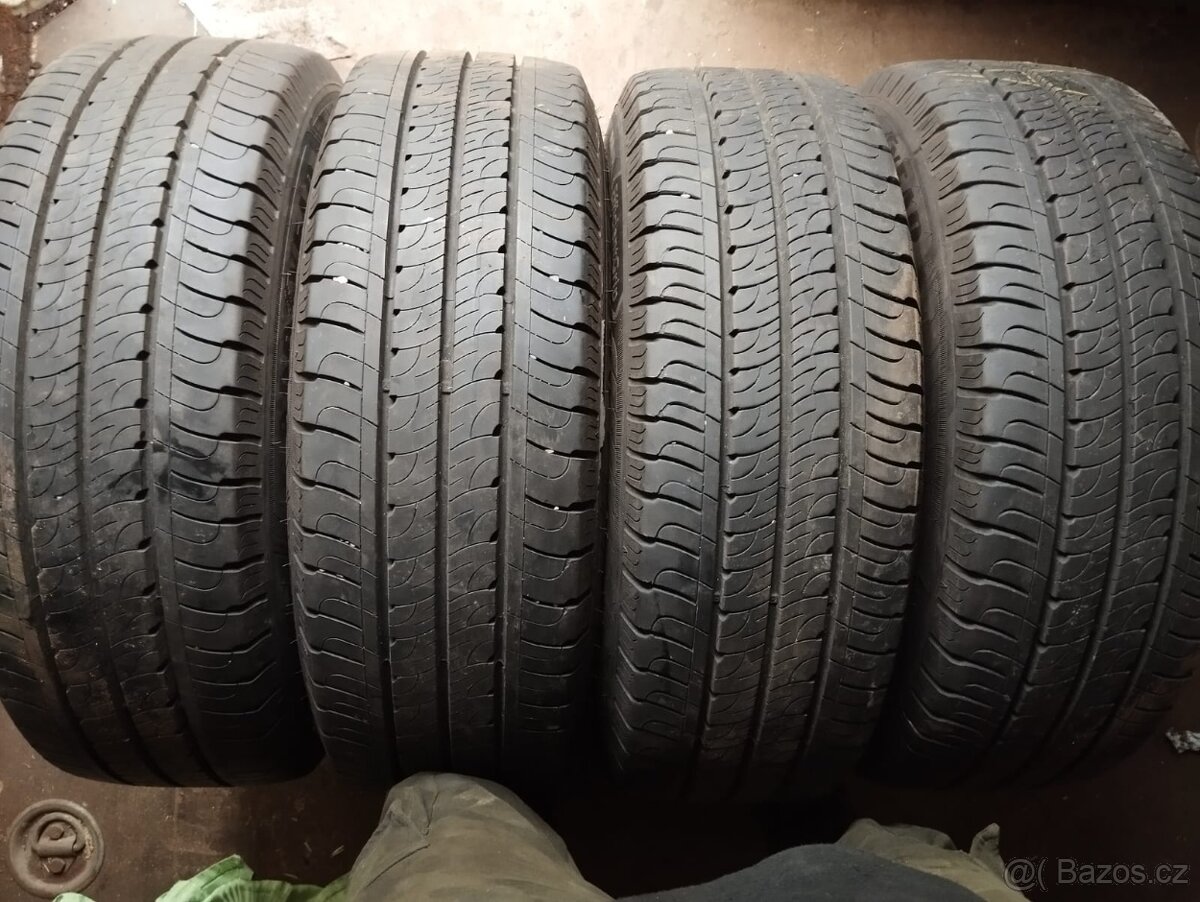 215/60/17c 109/107t Goodyear - letní pneu 4ks dodávkové