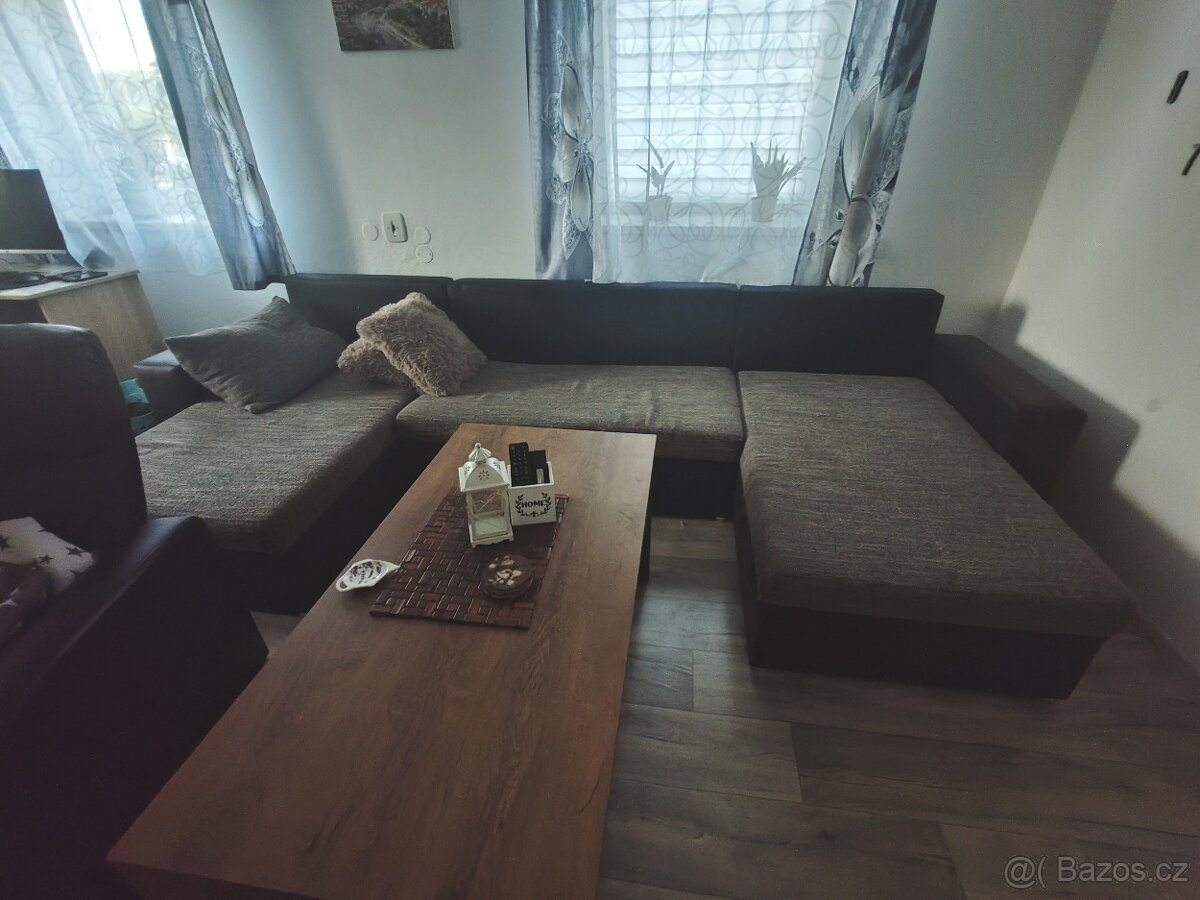 Rozkládací gauč ve tvaru U