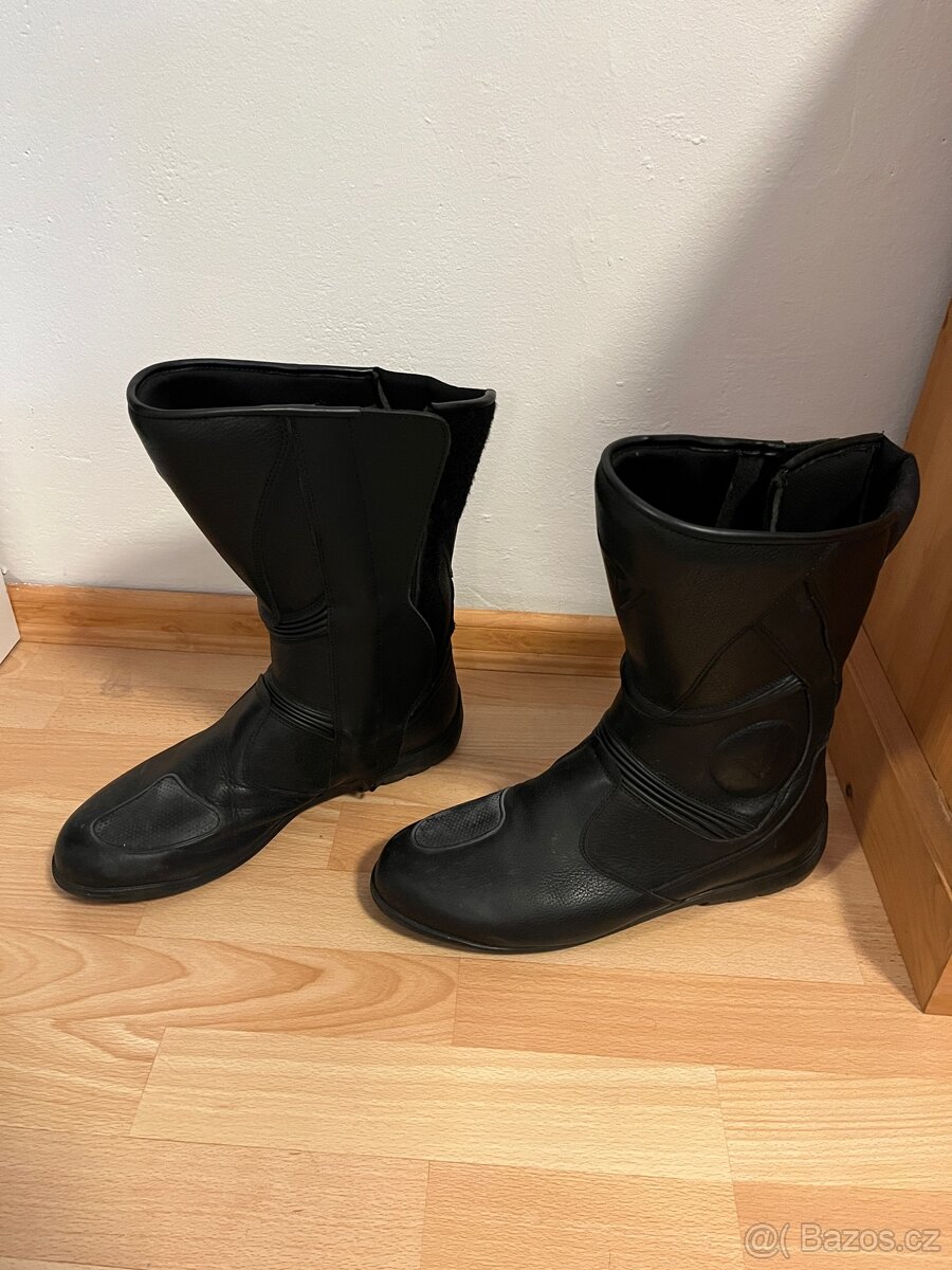 Kožené boty Dainese vel. 45