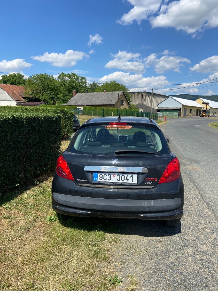 Peugeot 207