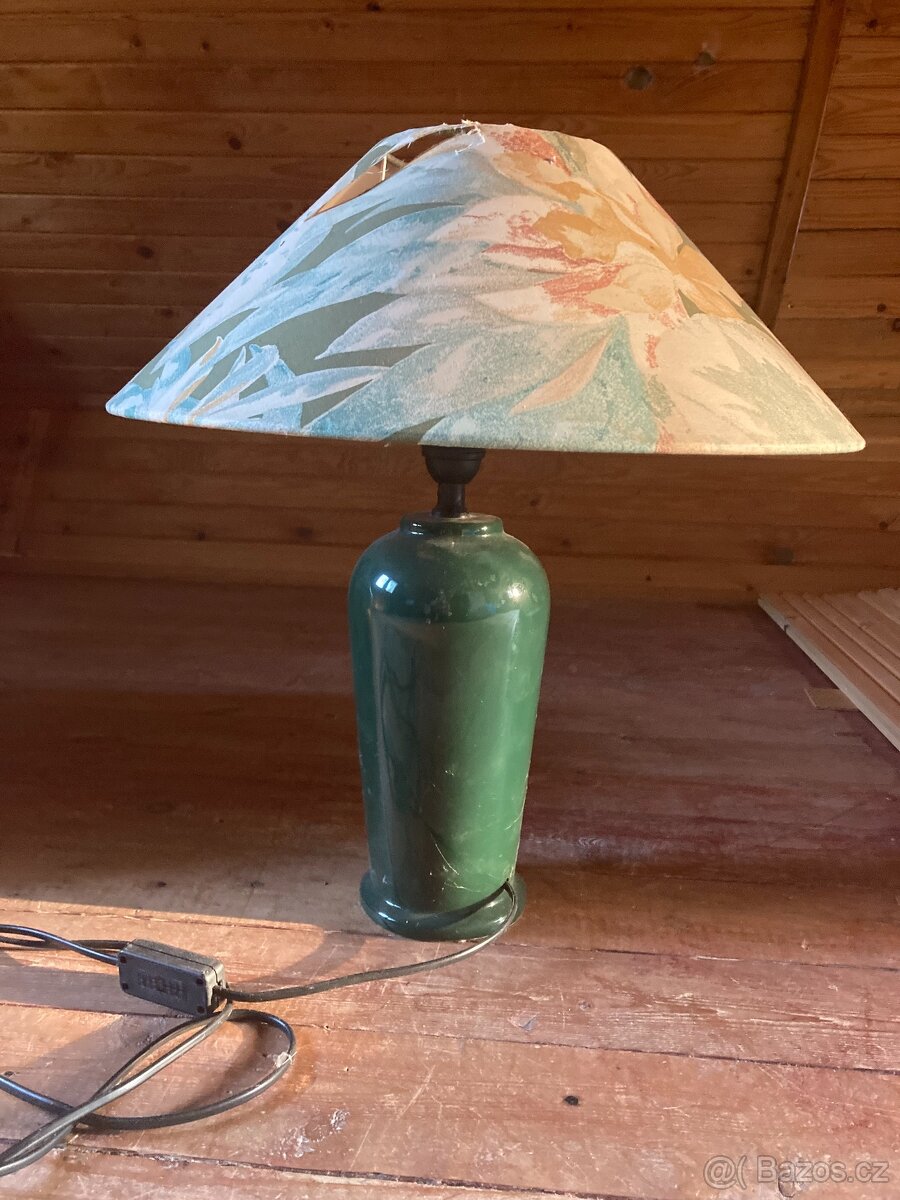 Lampa k opravení