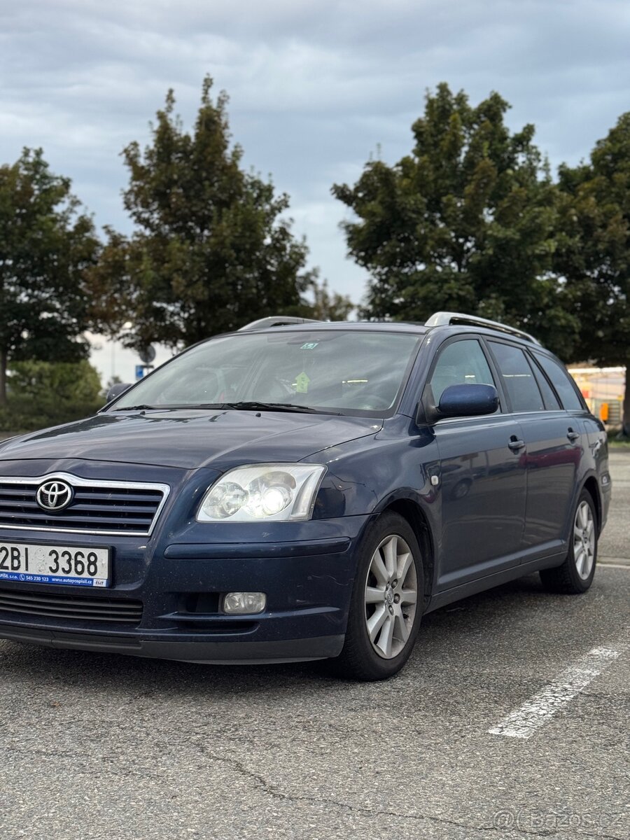 Toyota Avensis 2.0 D-4D 85 KW (2005)