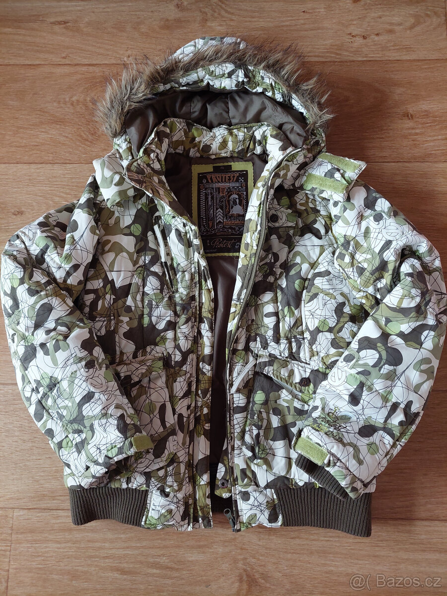 Dámská zimní bunda Protest, Superdry, s.Oliver, Esprit