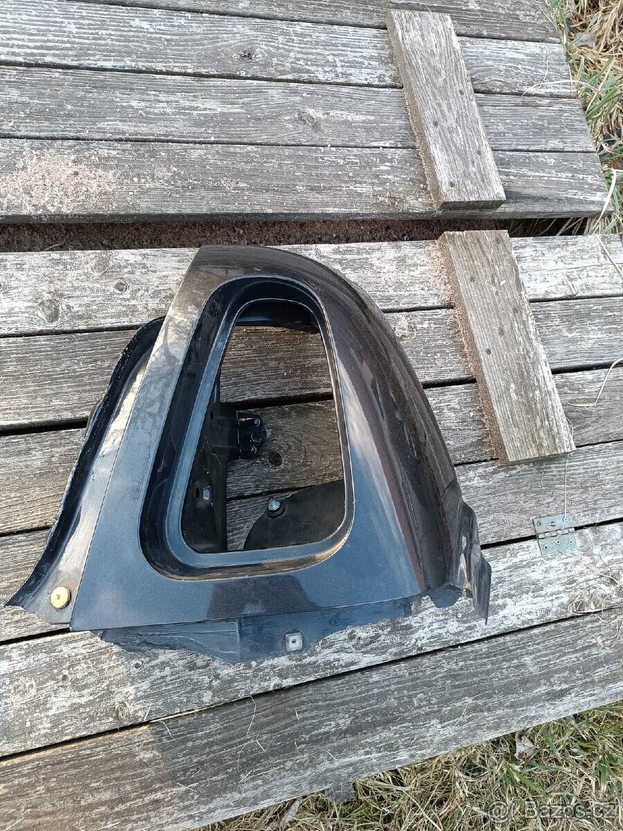 Výřez blatníku pravý Mini Cooper S R52 cabrio