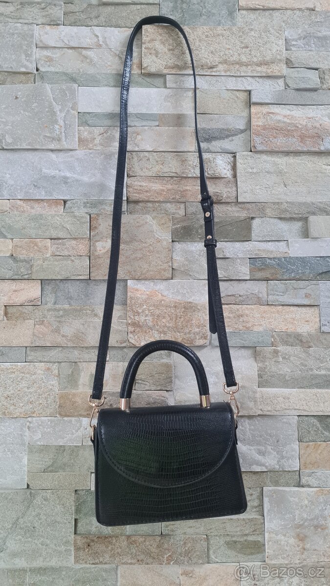 Černá kabelka Mango