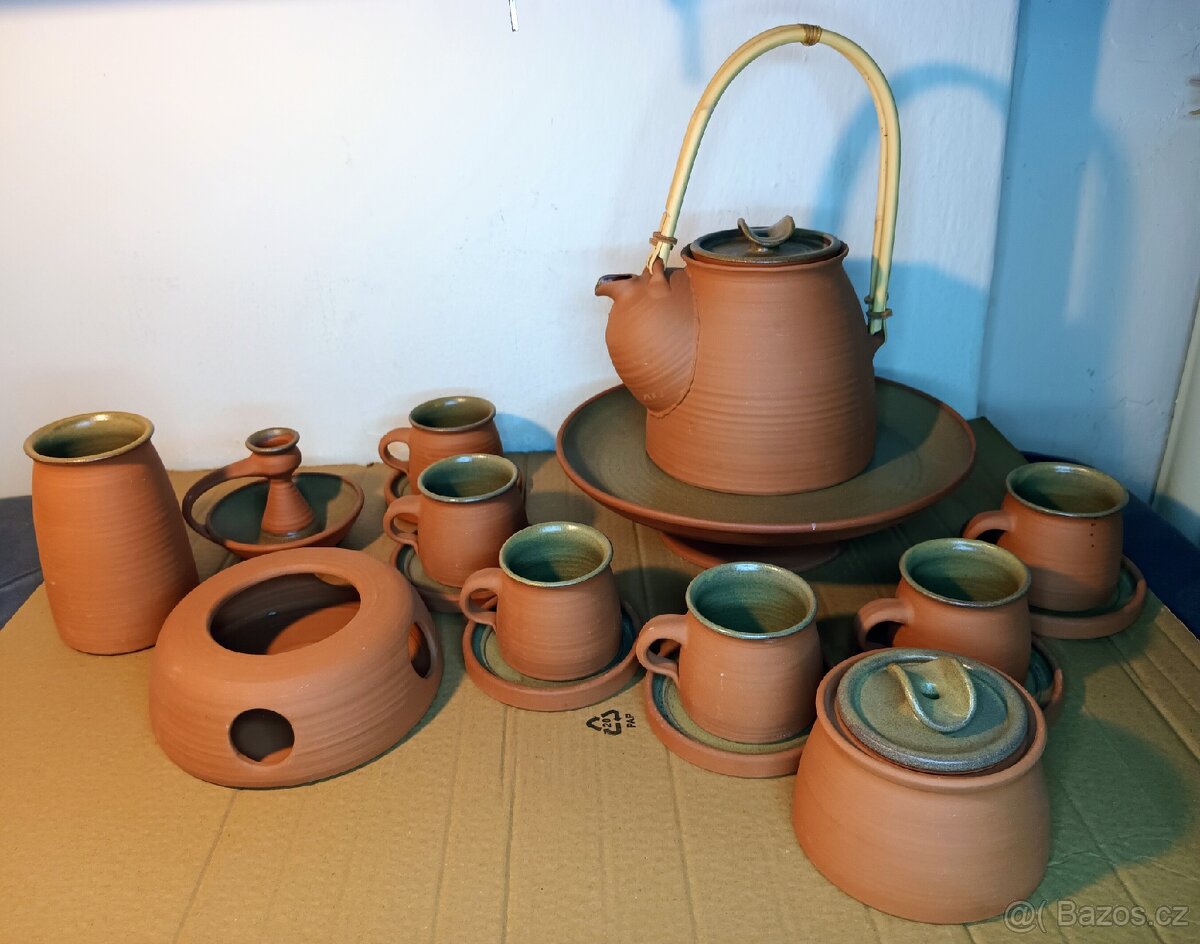 Nová velká čajová souprava. Nepoužitá