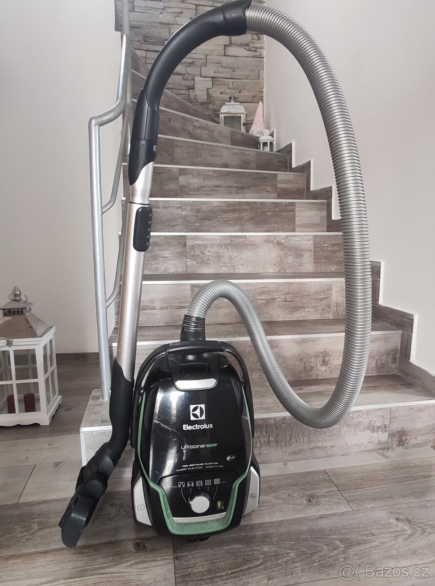 Vysavač Electrolux ultra one EU09GREEN