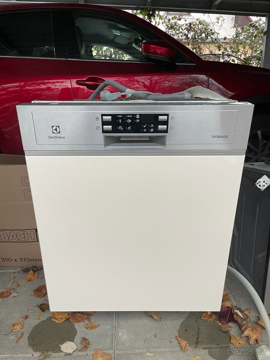 myčka nádobí electrolux 2019