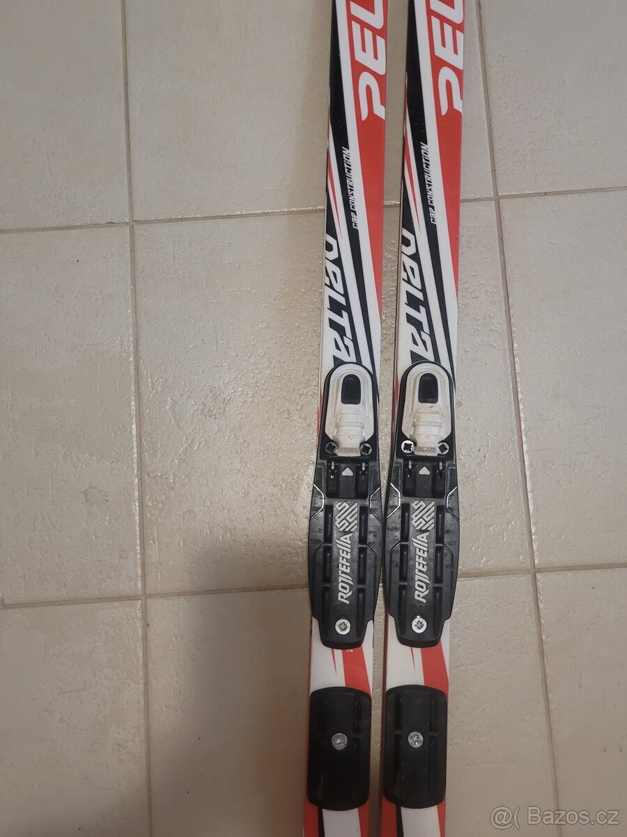 Dětské běžky Peltonen Delta 140