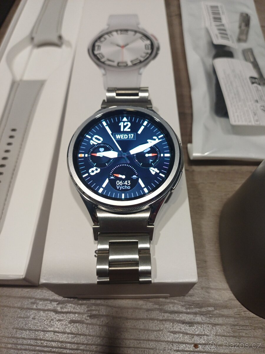 Samsung watch 6 classic 47mm + příslušenství.