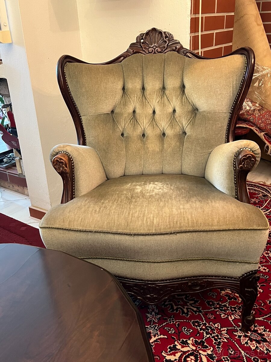 Starožitná sedací souprava