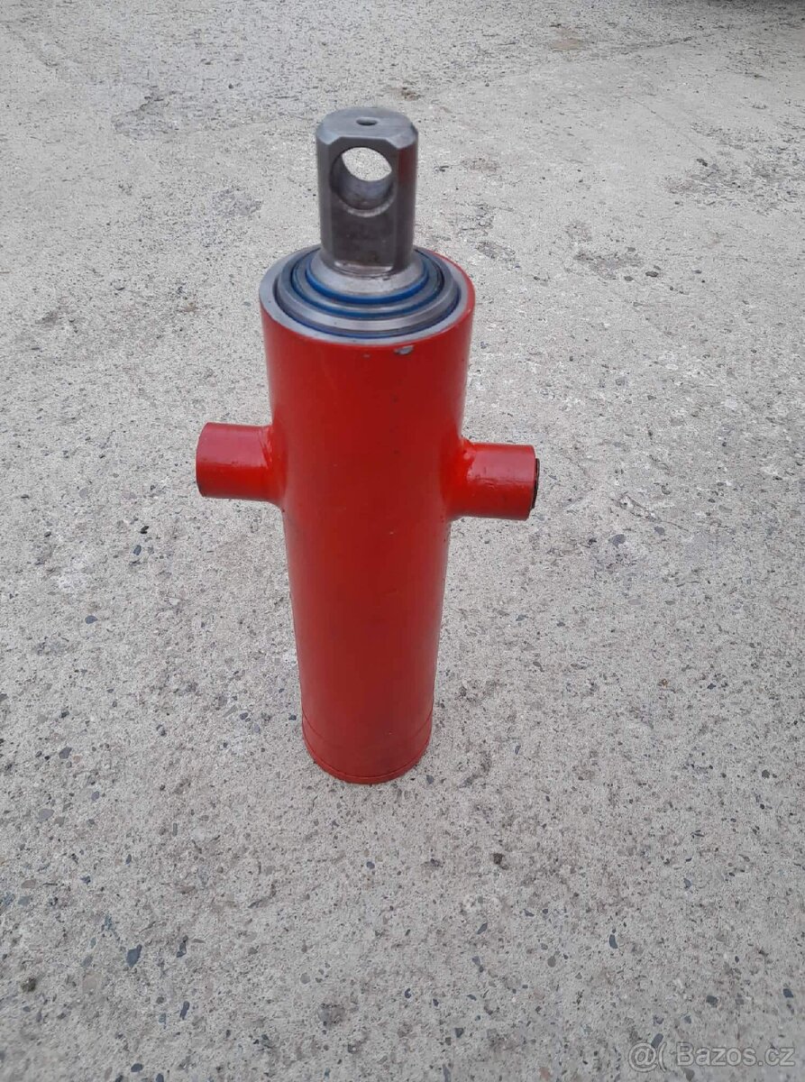 Nový mailer , 3 píst.