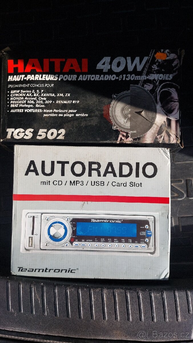 Autorádio + repro
