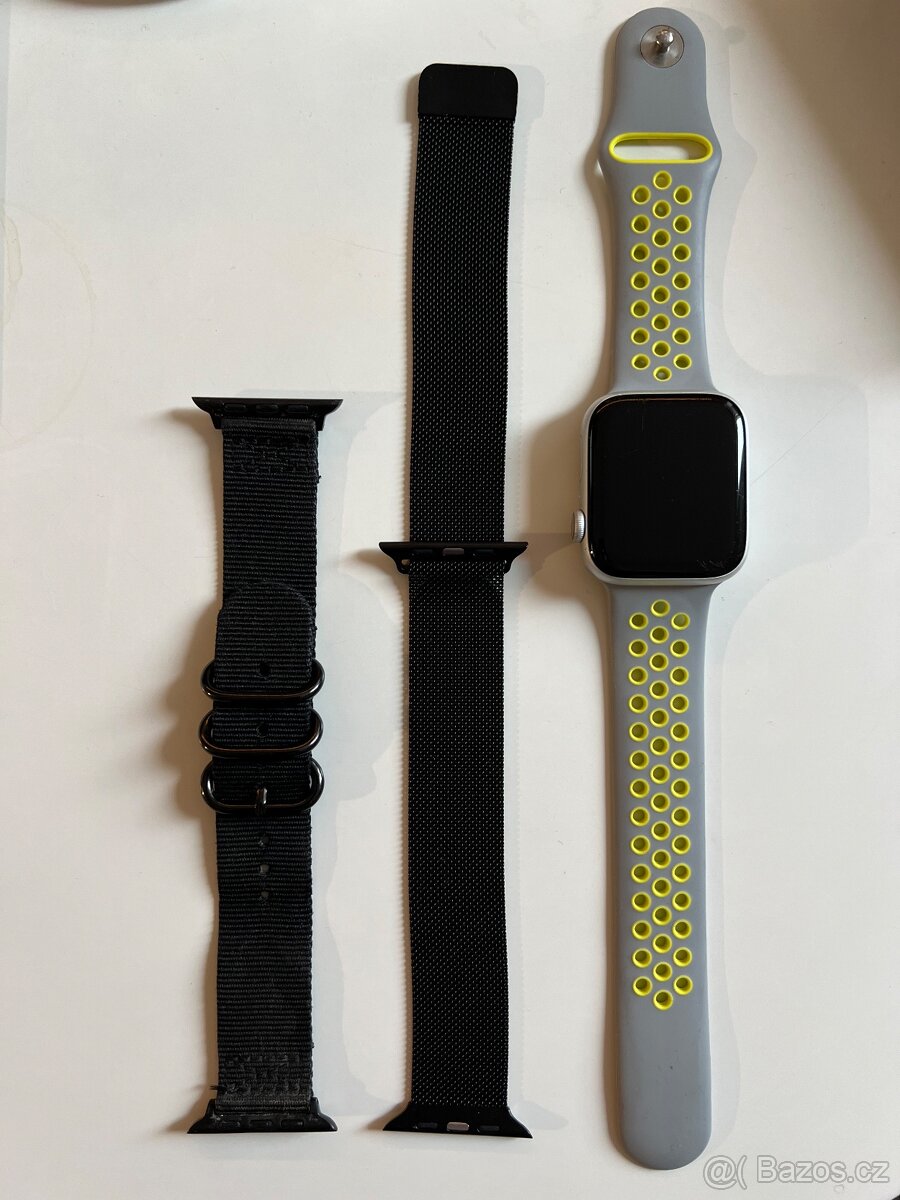 Apple Watch series 4 Space Grey - 44mm