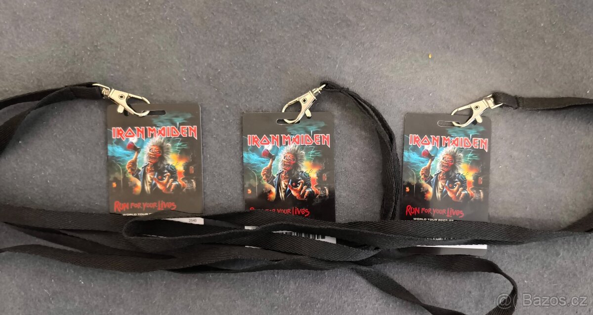 IRON MAIDEN sezení 1.řada tribuna E