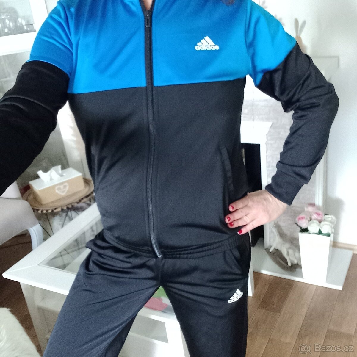 Souprava Adidas velikost S