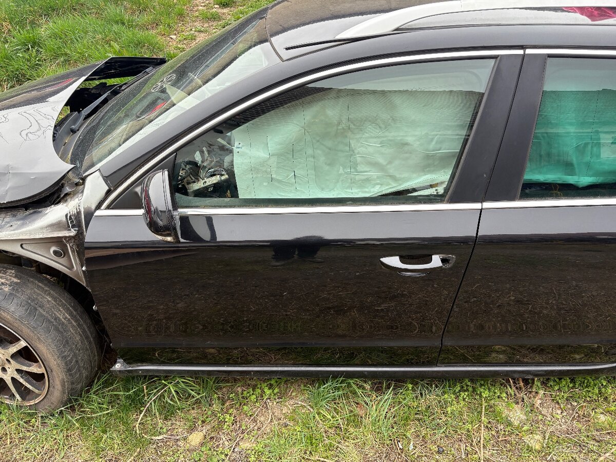 Škoda Superb 2 díly