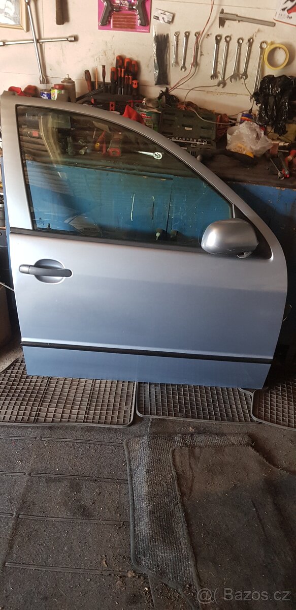 Škoda fabia dveře 9151