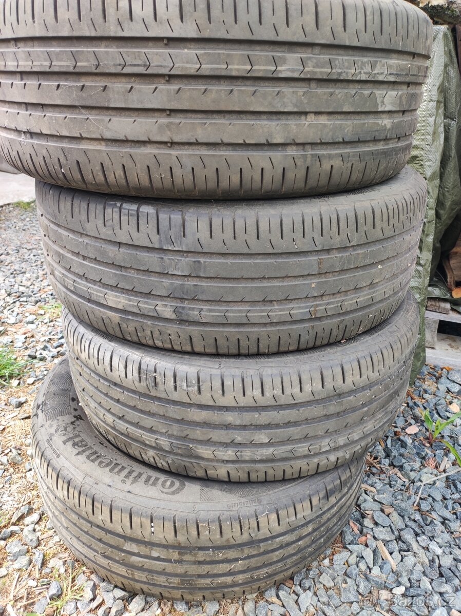 Letní pneu Continental 225/60 R17 V