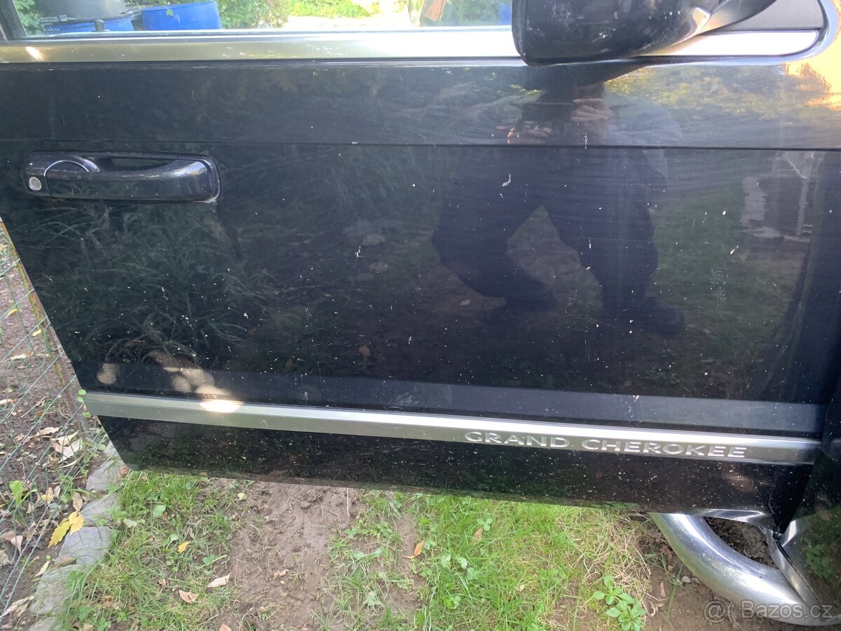 Dveře Jeep Grand Cherokee