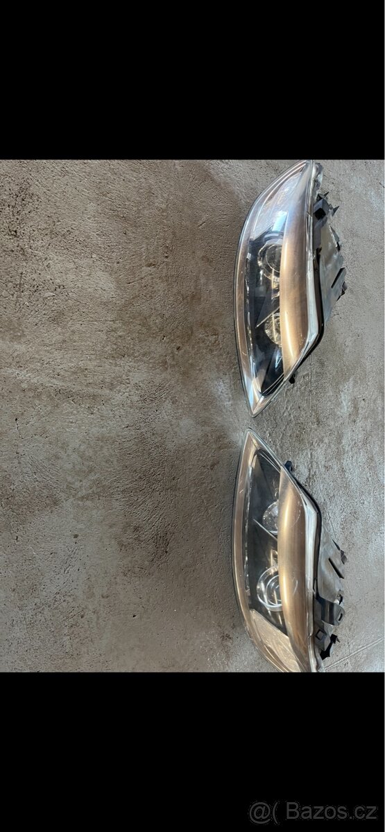 Přední světla Audi Q7, 2009