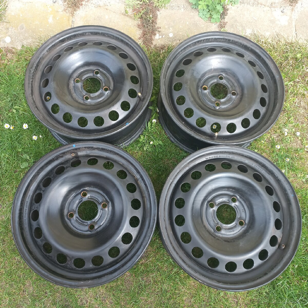 Plechové disky 6J x 15 4x100 mm ET 40