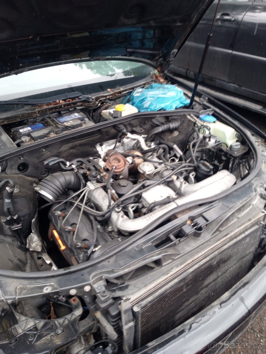 Prodám Audi A4 2.5 132kw