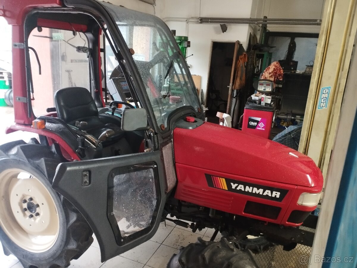 Malotraktor yanmar 226