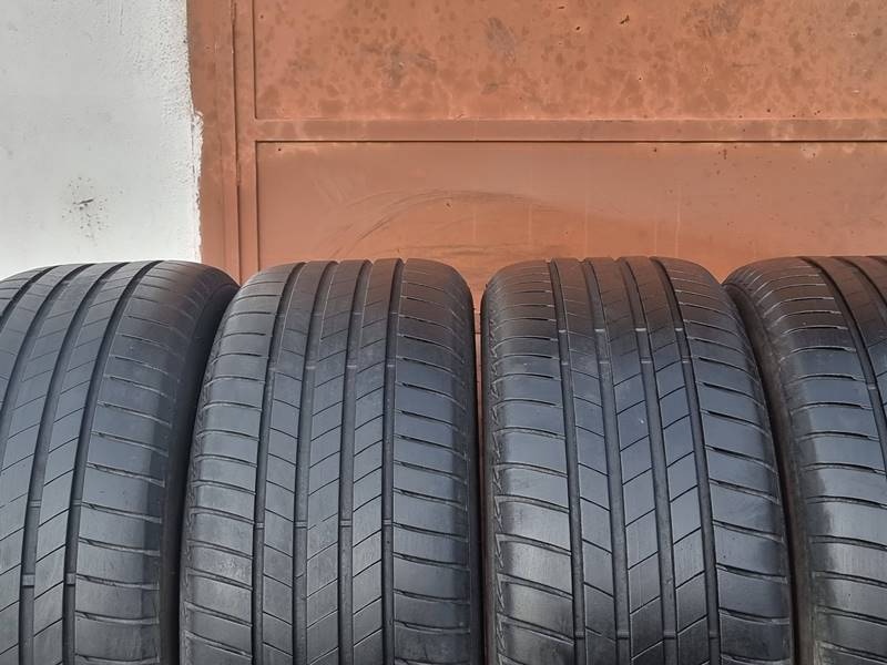 Letní Bridgestone 225/50/17
