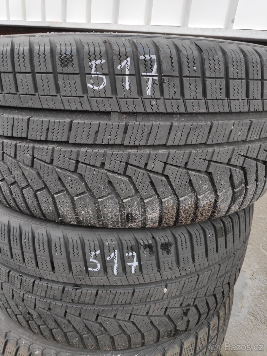 235/40R19 96V Hankook Winter i cept Evo2
