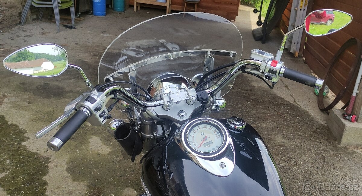 Yamaha Dragstar černá XVS 1100A