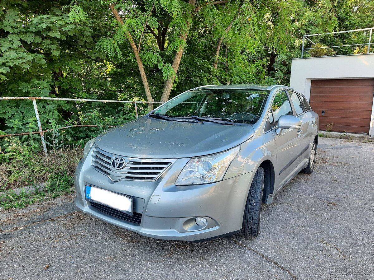 Toyota Avensis Combi (1.6 benzin, 2011, cca 187 tis. km)