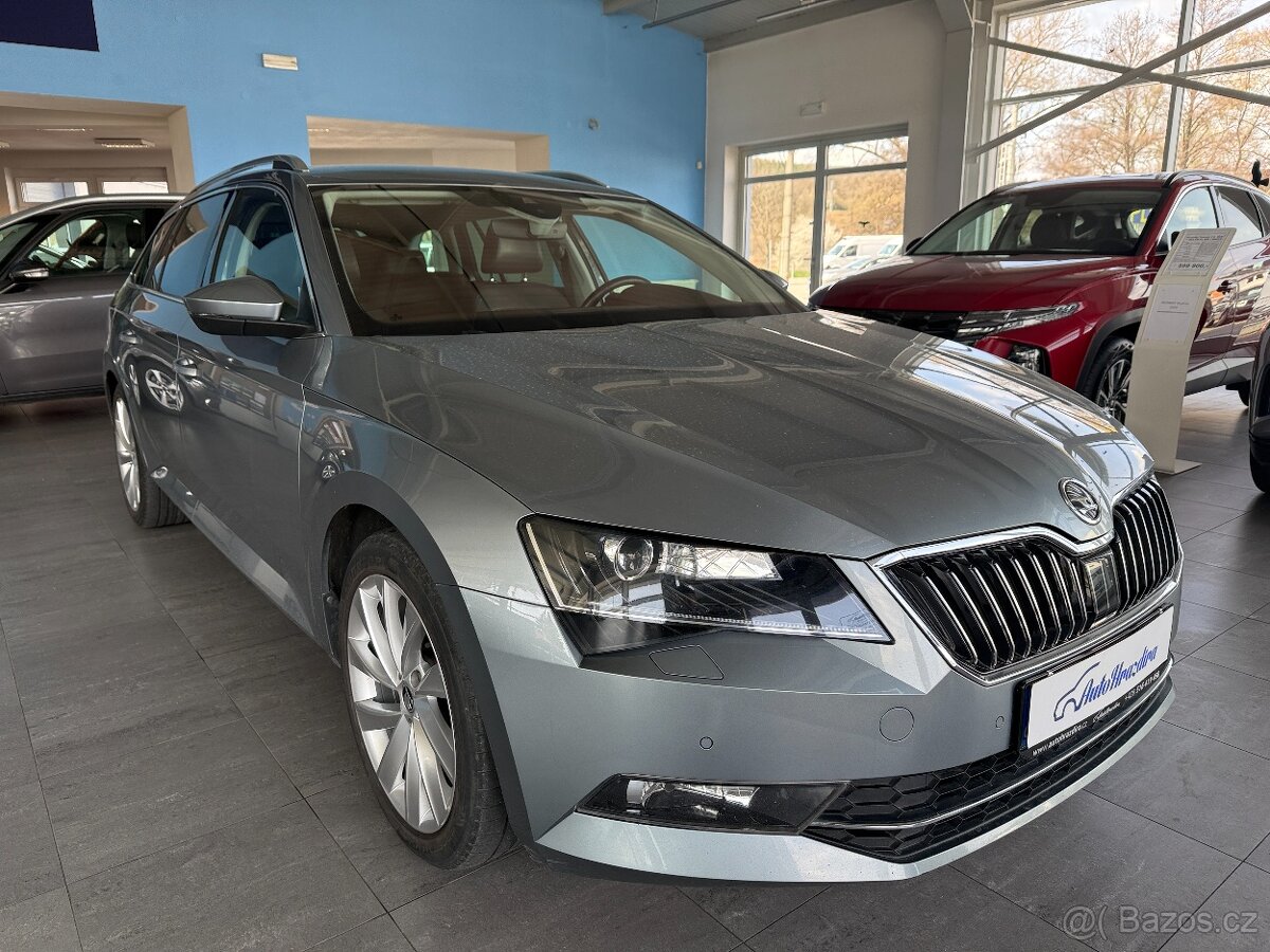 Škoda Superb 2,0 4X4,STYLE,SERVISKA,ČR