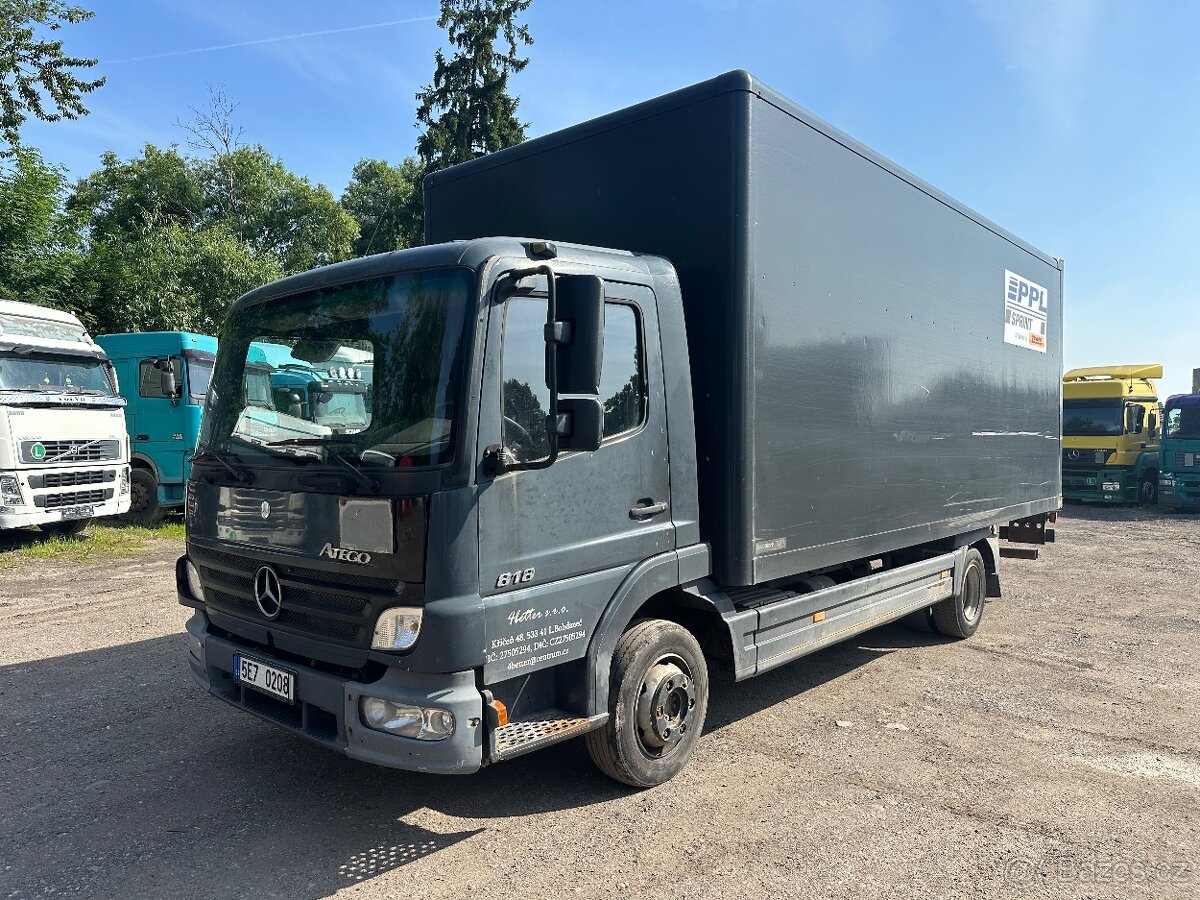 Mercedes Atego 818,Euro 3,Hydraulické čelo