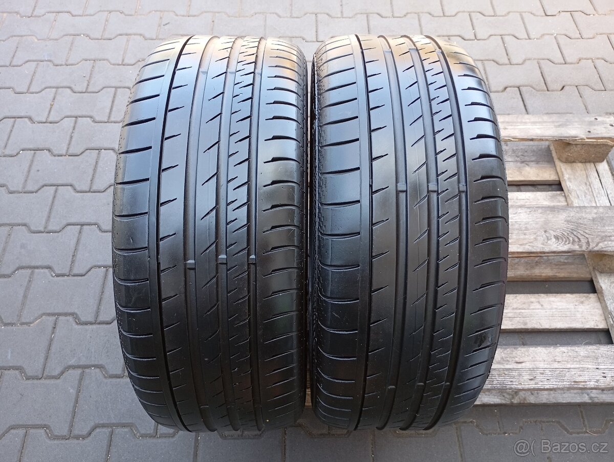 245/45/18 letní pneu continental